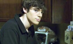 Умер звезда культового сериала «Во все тяжкие»: страдал церебральным параличом