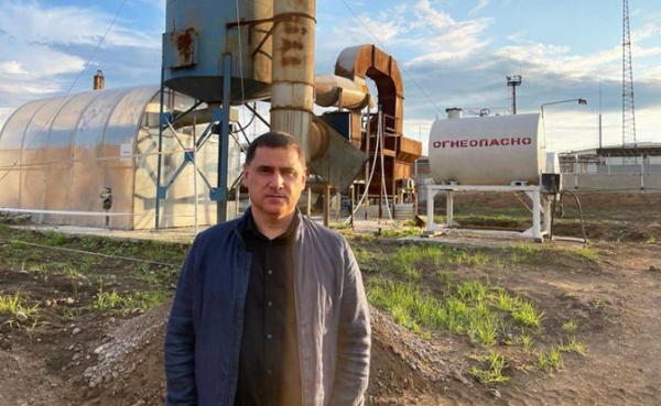 Алмаз Хабибов: «Нефтешламы — это ресурс, который можно вернуть в экономику» Алмаз Хабибов: «Нефтешламы — это ресурс, который можно вернуть в экономику»