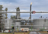 Запад пытается залатать дыры новой порцией нефтяных и дизельных резервов