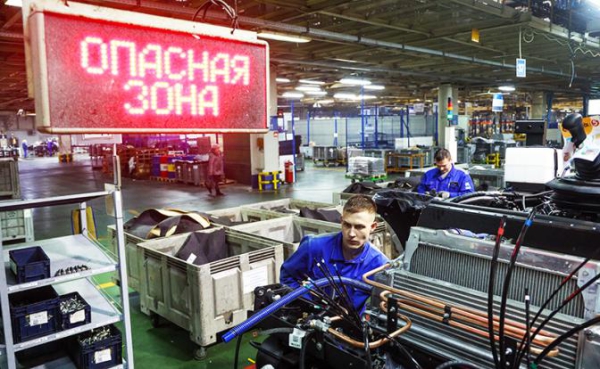 Гиганты сбрасывают обороты: АвтоВАЗ, &laquo;КАМАЗ&raquo;, &laquo;Алроса&raquo;, РЖД, Магнитка впадают в депрессию