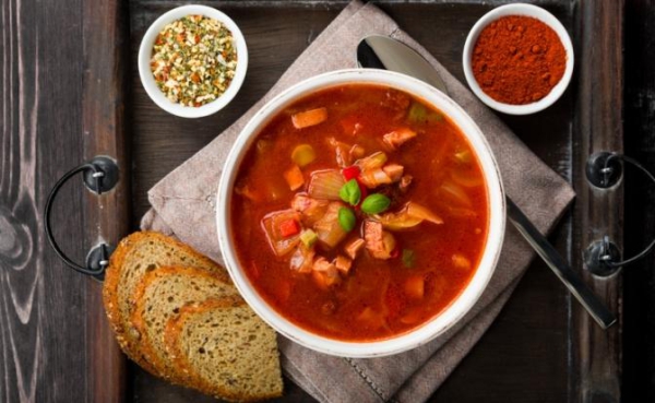 Кому опасен борщ, рассказал врач Кому опасен борщ, рассказал врач