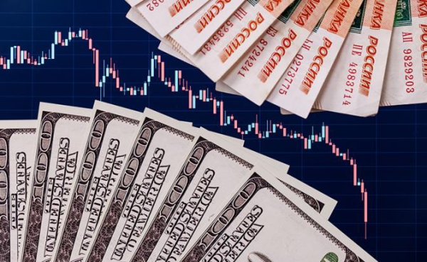Прогноз курса доллара: может ли рубль все-таки упасть?