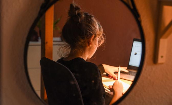 «Стратус» не ковид — но школьник пусть дома сидит «Стратус» не ковид — но школьник пусть дома сидит