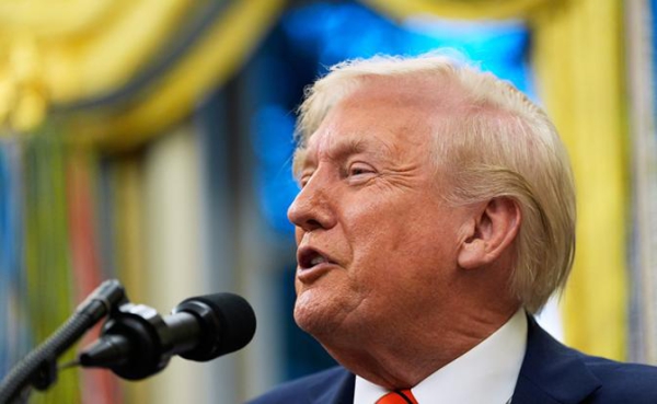 Трамп: Тарифы для ЕС на автомобили и грузовики повышаются до 25% Трамп: Тарифы для ЕС на автомобили и грузовики повышаются до 25%